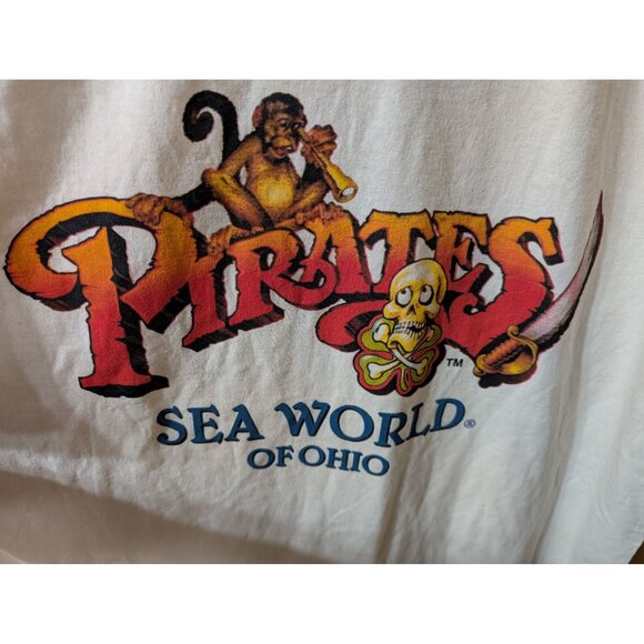 Vintage Seaworld of Ohio T Shirt with Pirates Graphic Unisex Size XXL - Picture 2 of 4